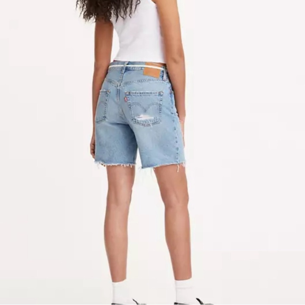 Levi’s 90’s women shorts NWT